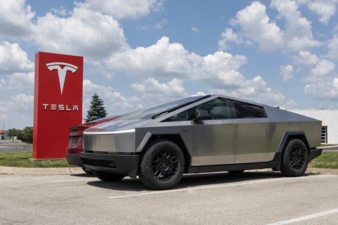 Indianapolis,-,May,19,,2024:,Tesla,Cybertruck,Display,At,A