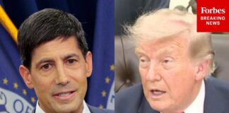 'We Fight Through Rates': Trump Reacts To Vote By Federal Reserve To Keep Interest Rates Steady